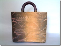 刺繍入り草木染バッグ