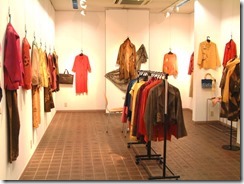 野の花工房、トアギャラリー展示の様子