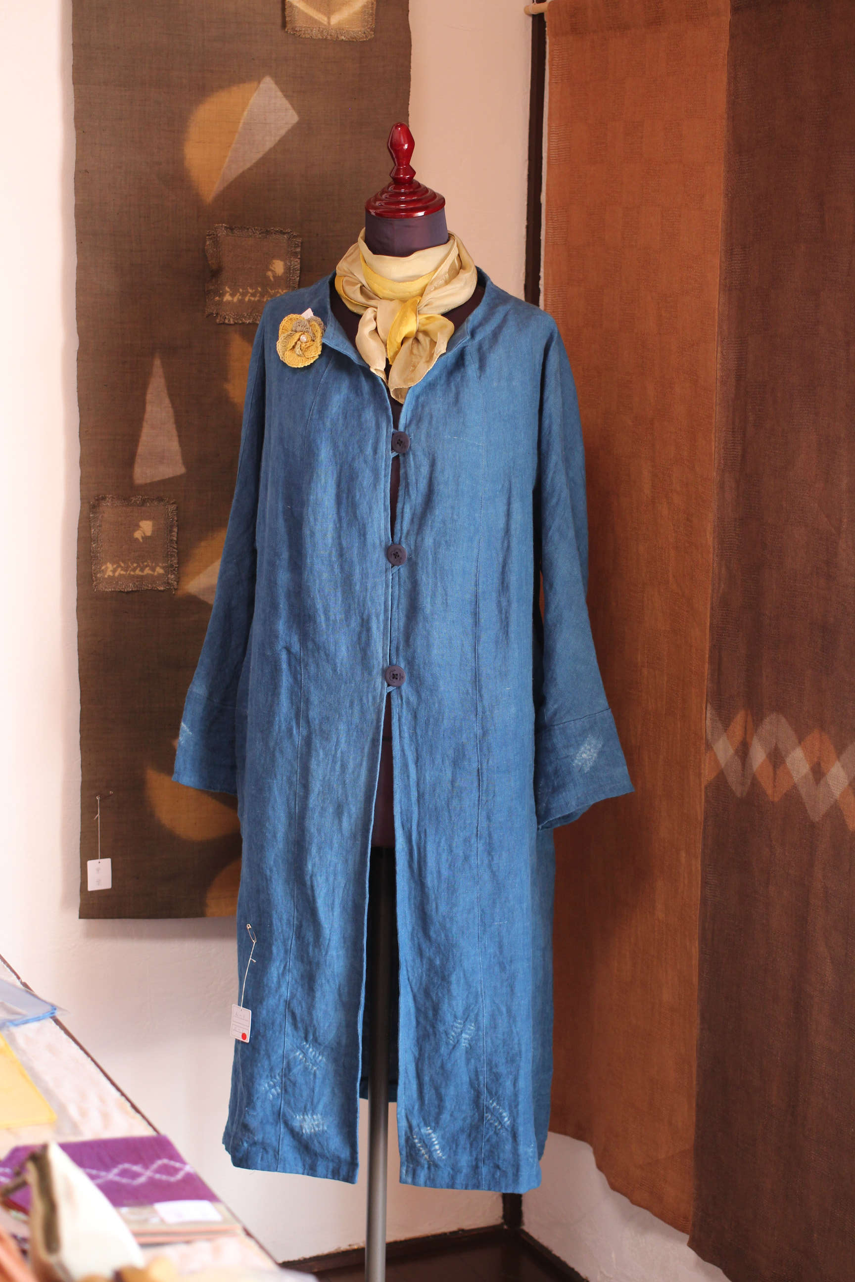 麻の藍染ロングジャケット