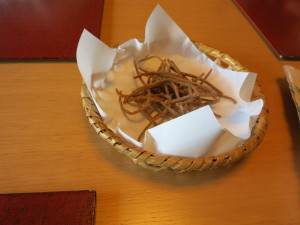 そばを揚げたもの