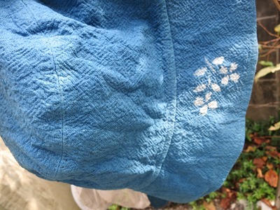 藍染抜染技法。型紙を使って。帽子 藍染抜染技法。型紙を使って。帽子