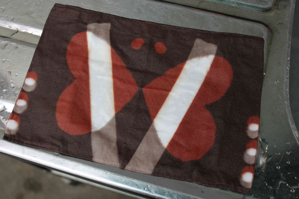 ビワ 板締め絞り