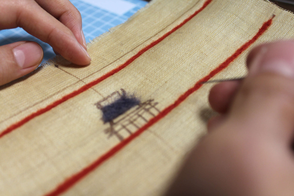 草木染　フェルト＆刺繍