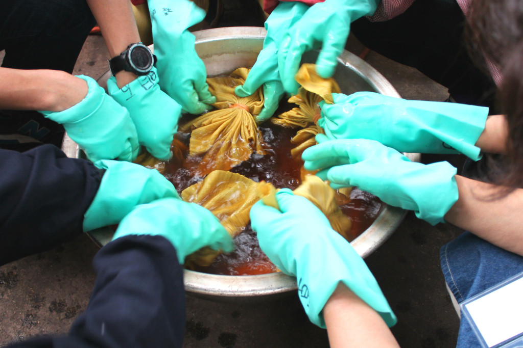 草木染 絞り染め