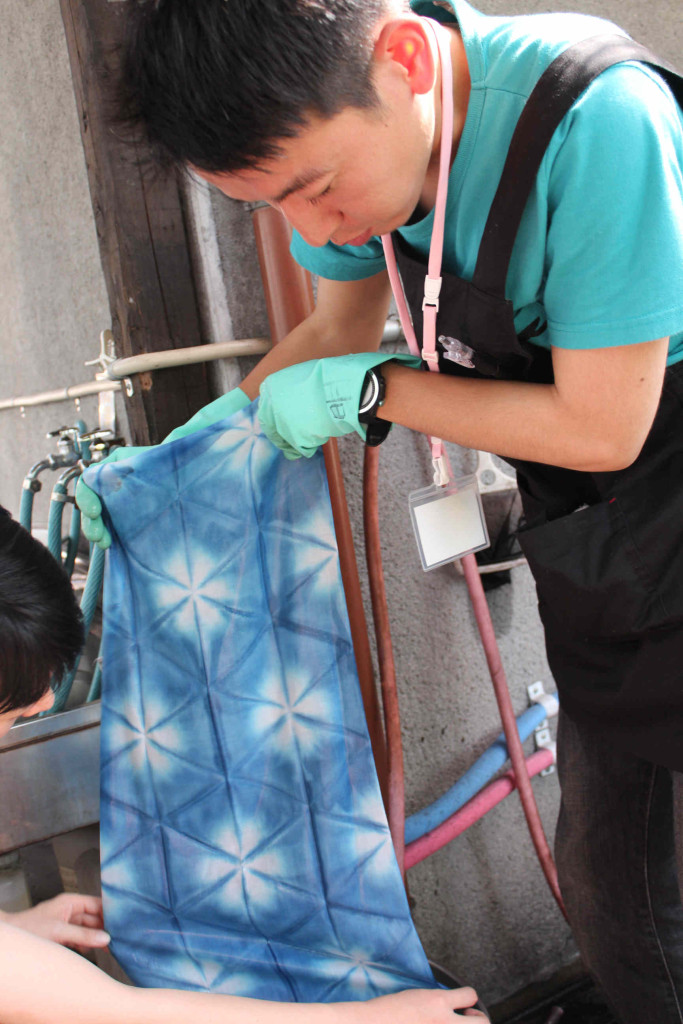 藍染、雪花絞り