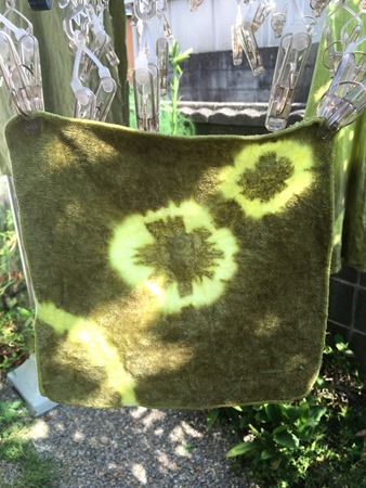 赤紫蘇（しそ）で草木染したミニタオル