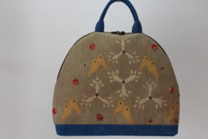 草木染のバッグが完成（修了制作）
